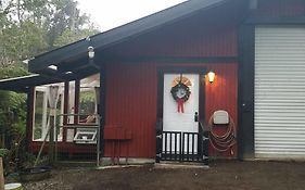Volcano Acres Ranch Bed And Breakfast
